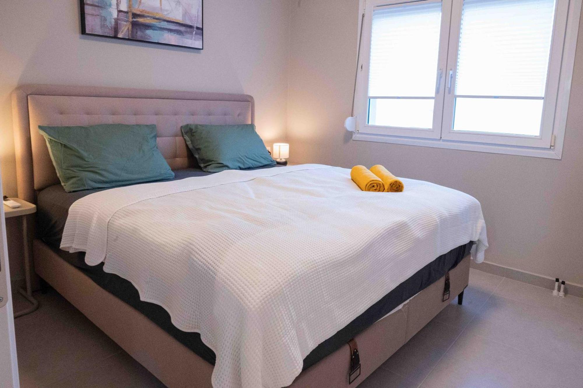 Noah Sea-View Apartments Néoi Epivátai Luaran gambar